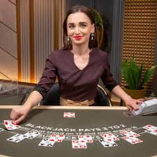 Tampilan Slot Dreams of Macau di pg138